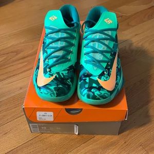 Nike KD IV “Easter” Size 10